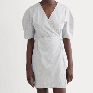 Everlane The Seersucker Mini Wrap Dress Dutch Blue / Natural